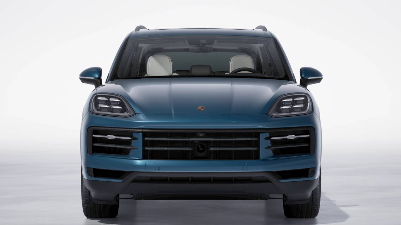 2025 Porsche Cayenne Base