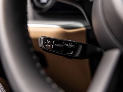 2025 Porsche Cayenne Base