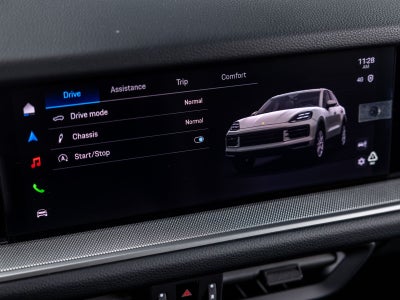 2026 Porsche Cayenne Base