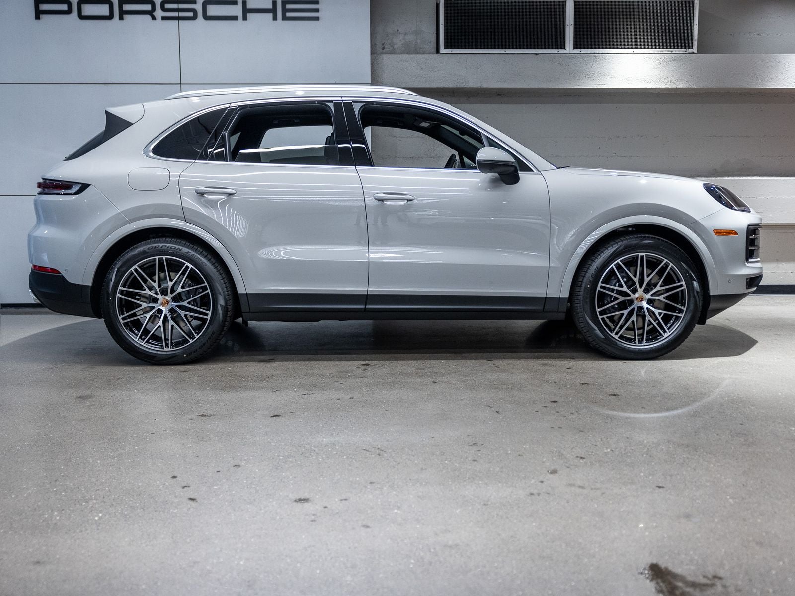 2026 Porsche Cayenne Base