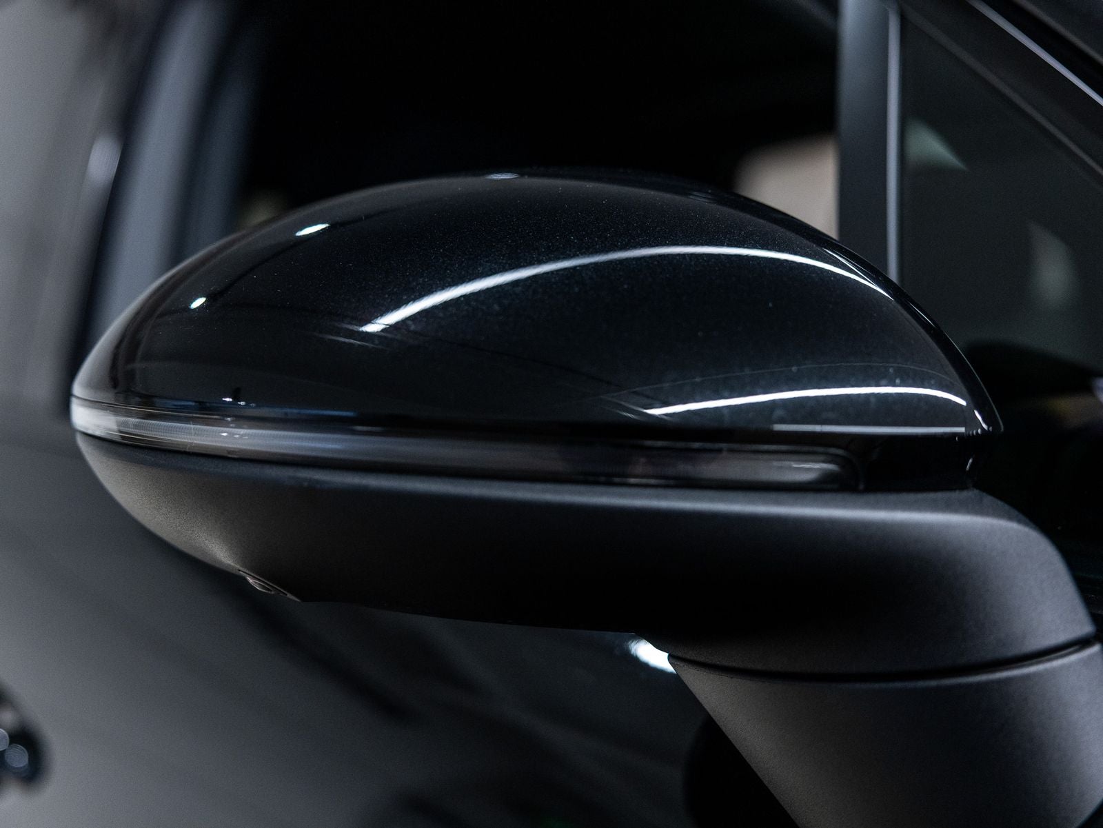 2025 Porsche Cayenne Base