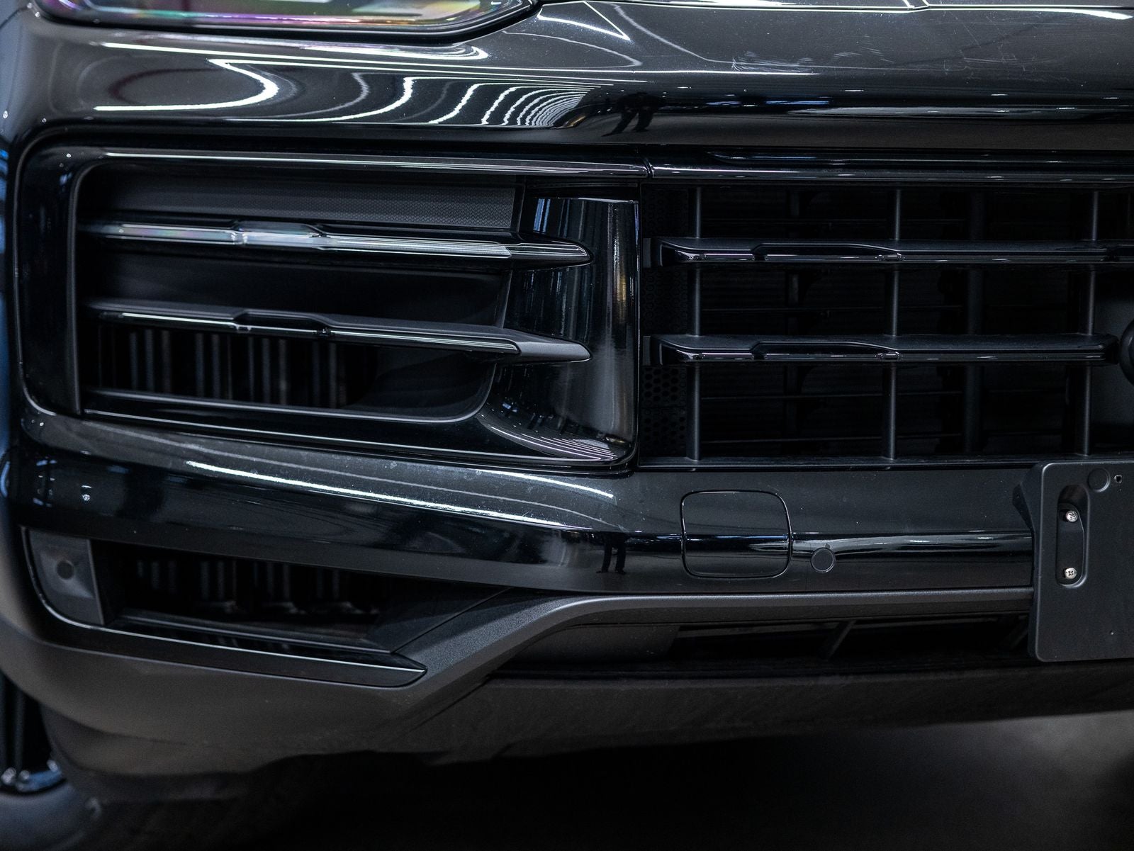 2025 Porsche Cayenne Base