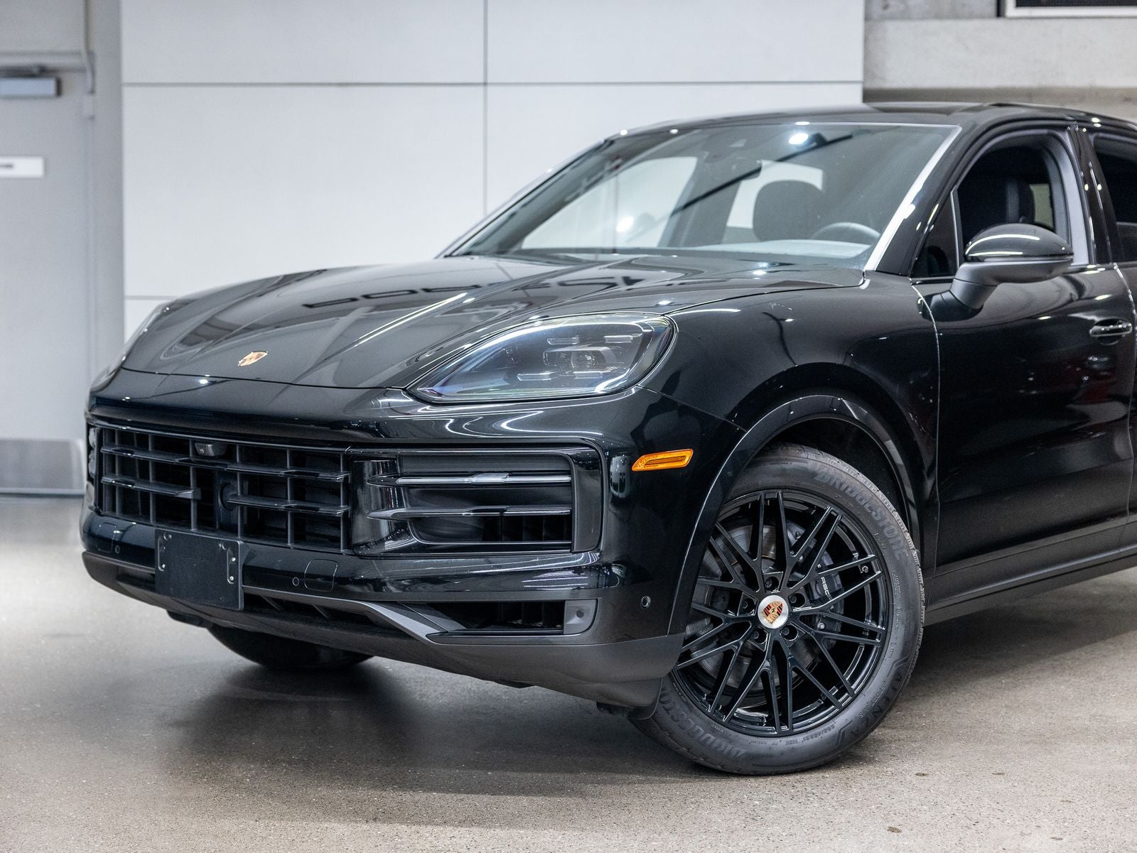2025 Porsche Cayenne Base