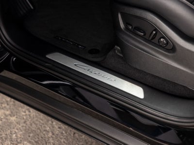 2025 Porsche Cayenne Base