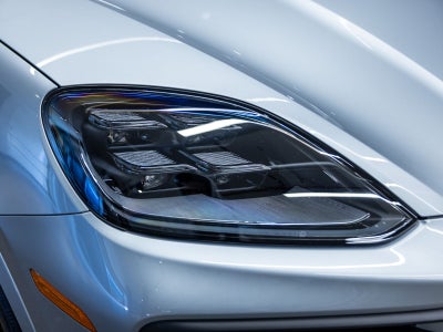 2025 Porsche Cayenne Base