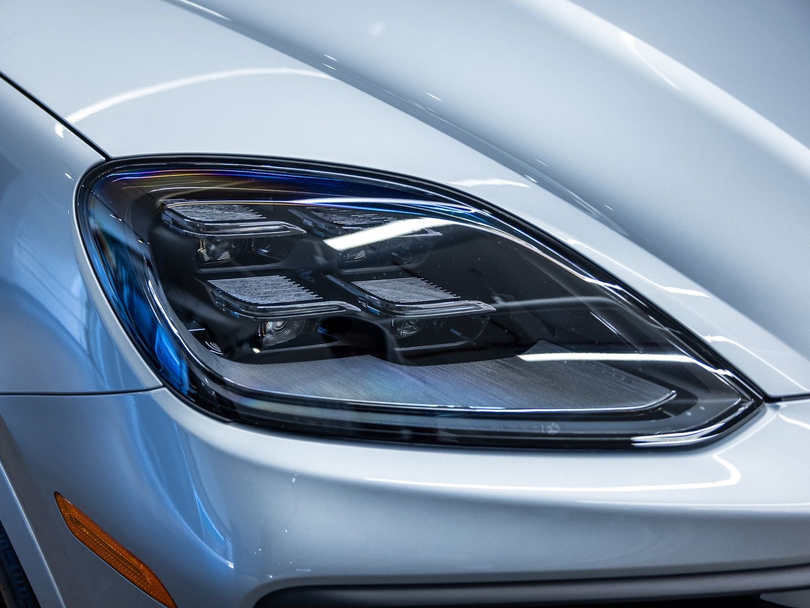 2025 Porsche Cayenne Base