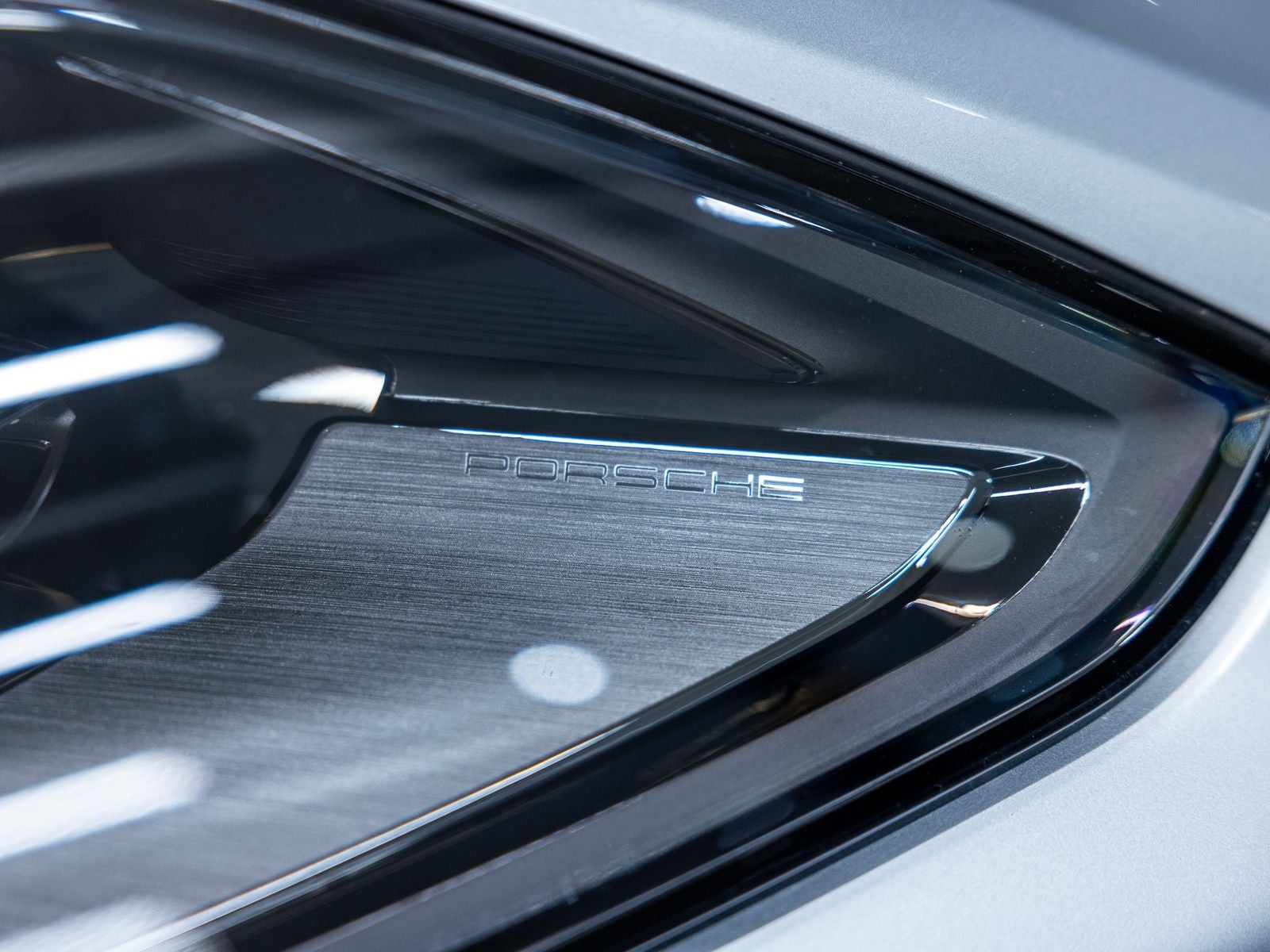 2025 Porsche Cayenne Base