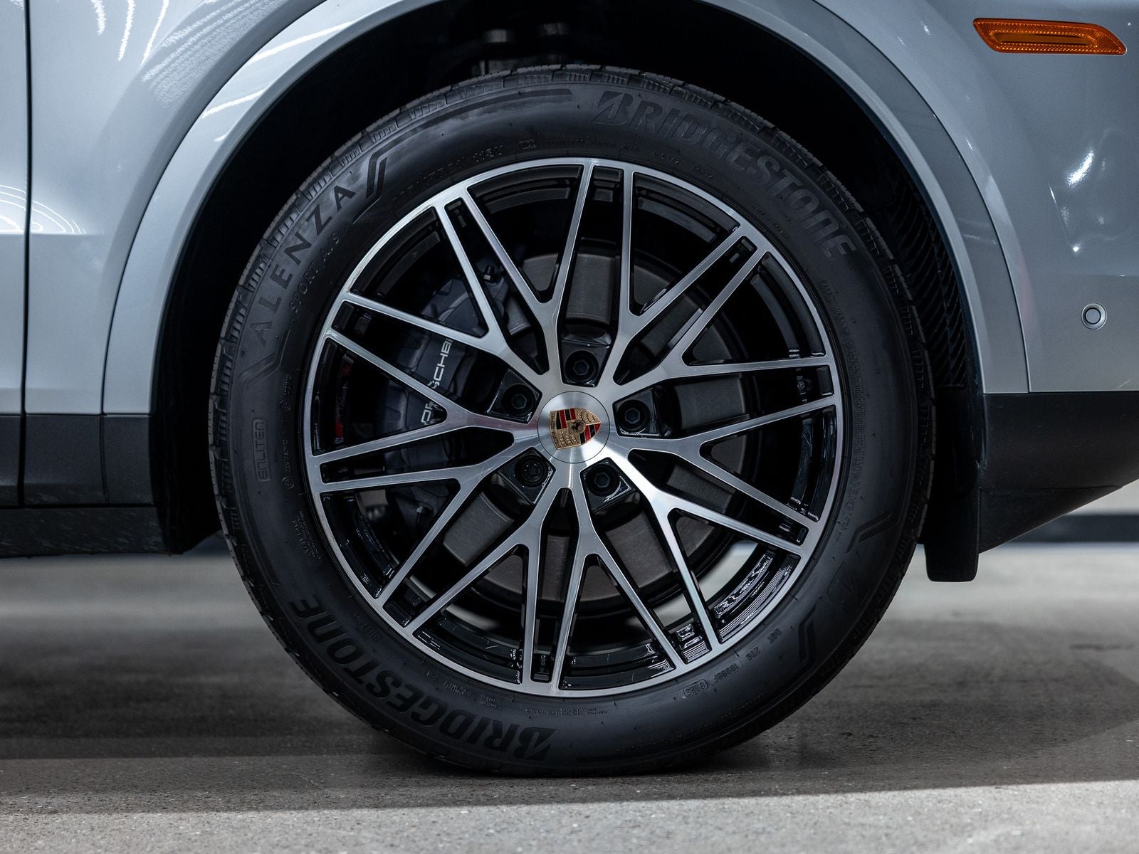 2025 Porsche Cayenne Base