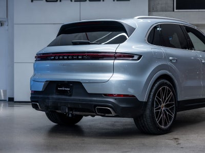 2025 Porsche Cayenne Base