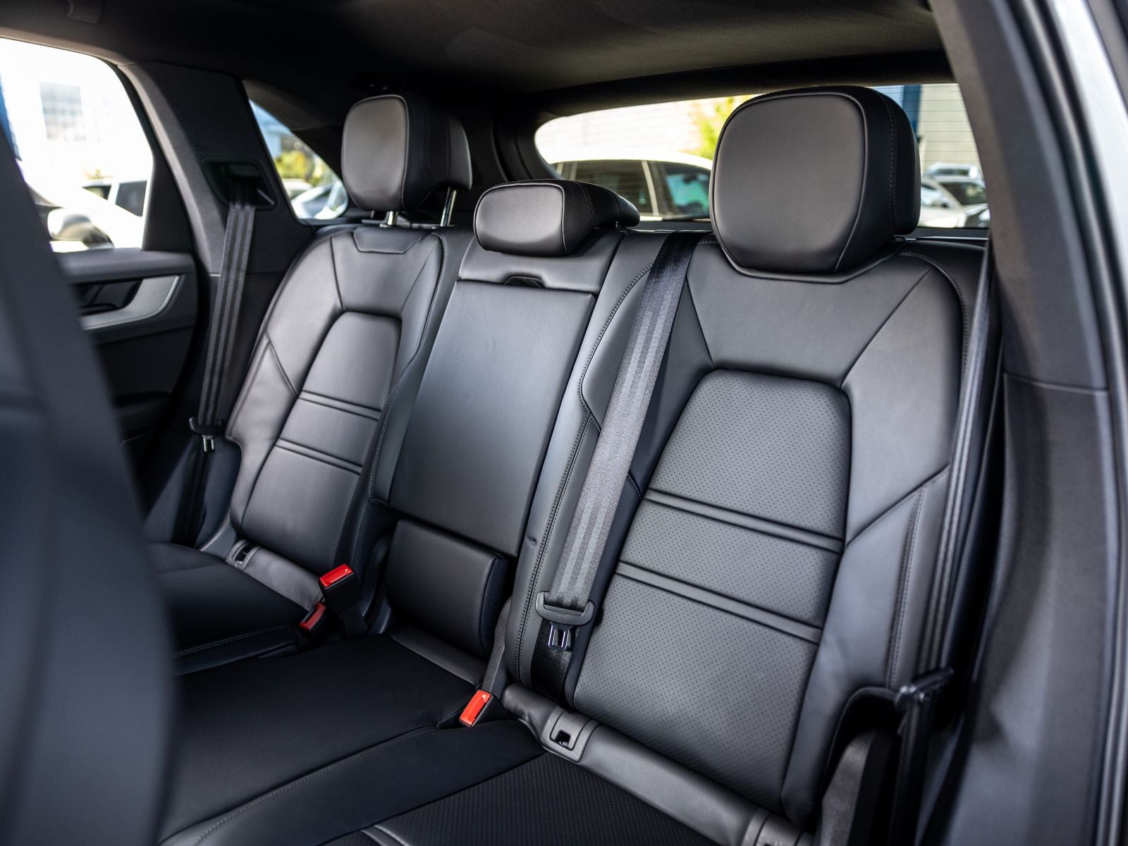 2025 Porsche Cayenne Base