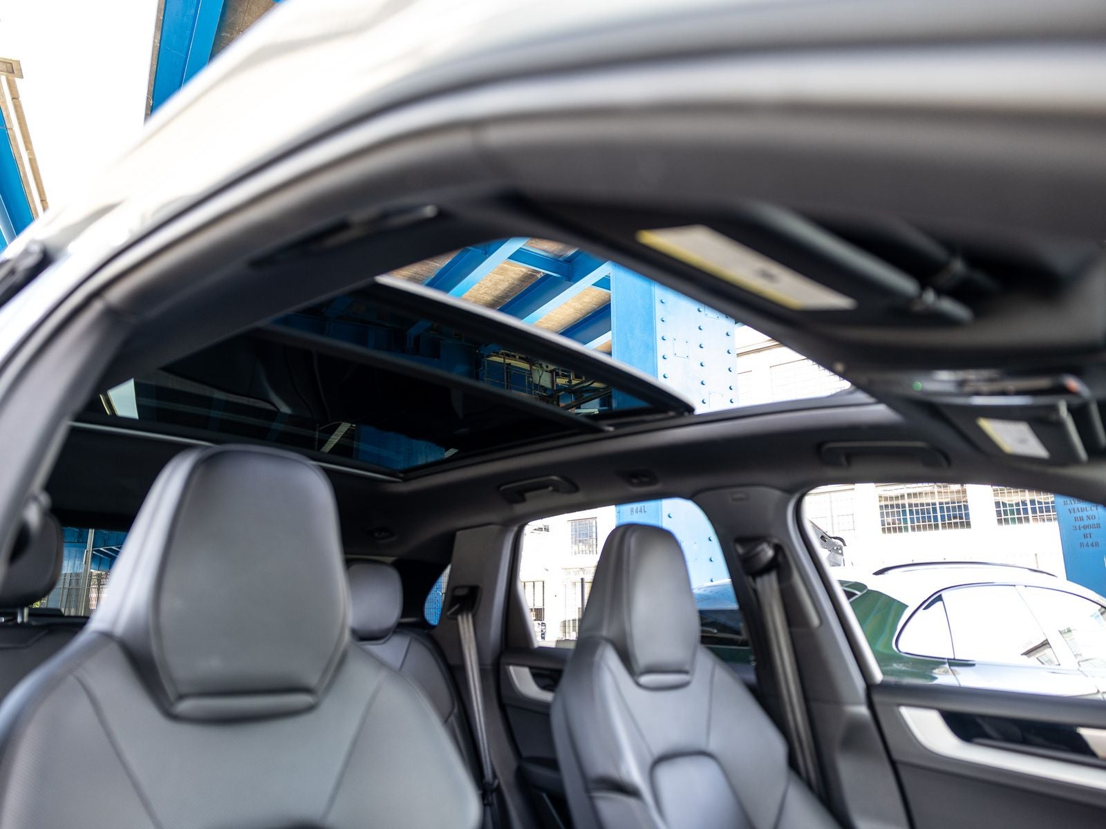 2025 Porsche Cayenne Base