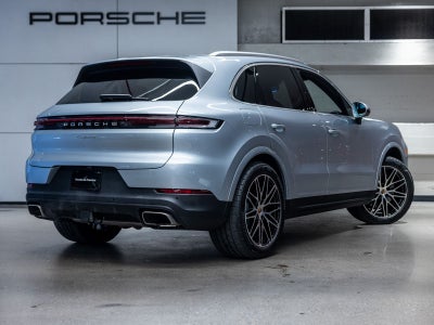 2025 Porsche Cayenne Base