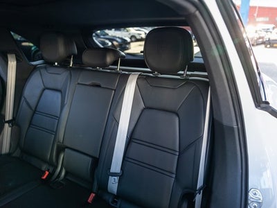 2023 Porsche Cayenne Cayenne Platinum Edition (MY23)