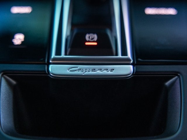 2023 Porsche Cayenne Cayenne Platinum Edition (MY23)