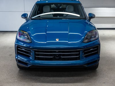 2025 Porsche Cayenne Base