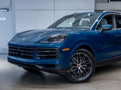 2025 Porsche Cayenne Base