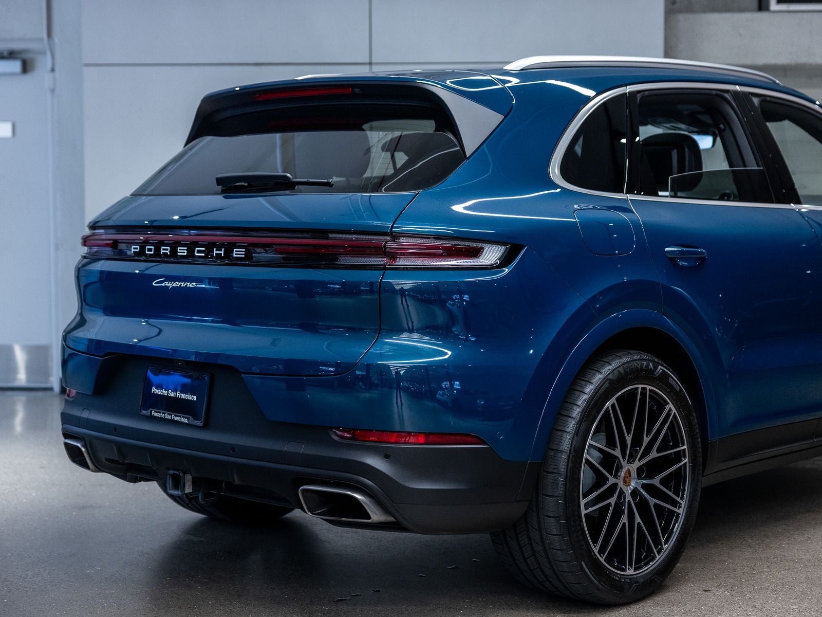2025 Porsche Cayenne Base