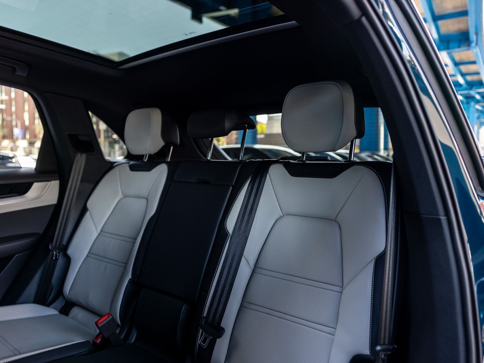 2025 Porsche Cayenne Base