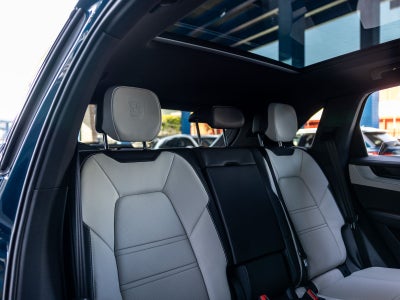 2025 Porsche Cayenne Base