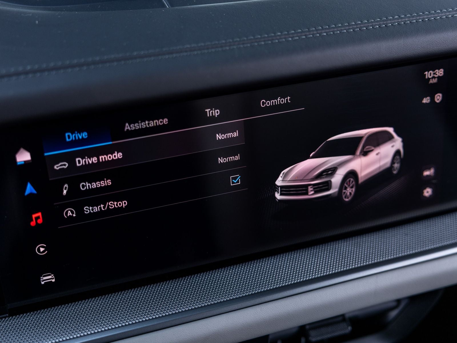 2025 Porsche Cayenne Base