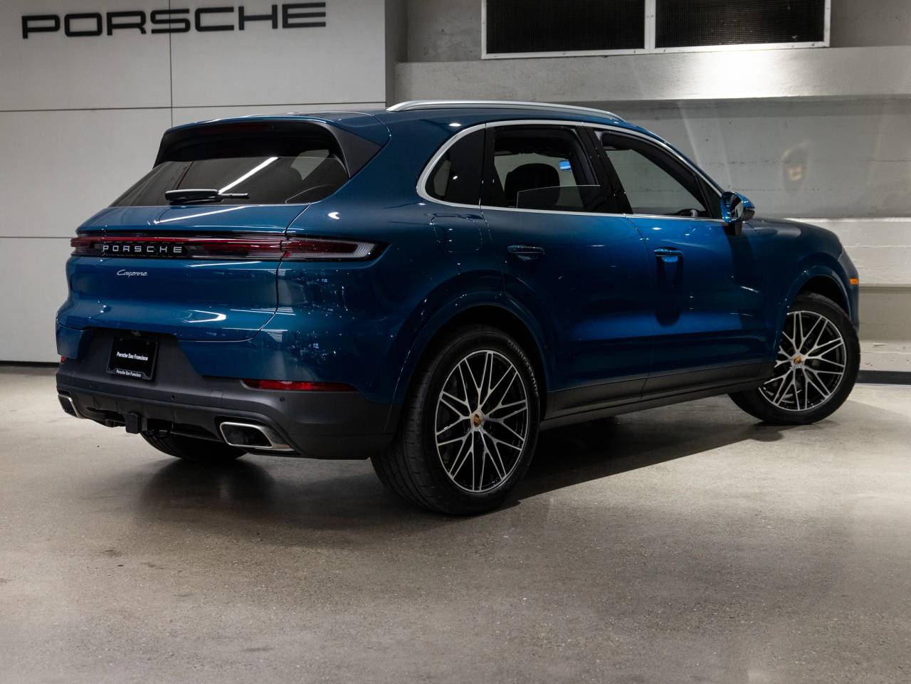 2025 Porsche Cayenne Base