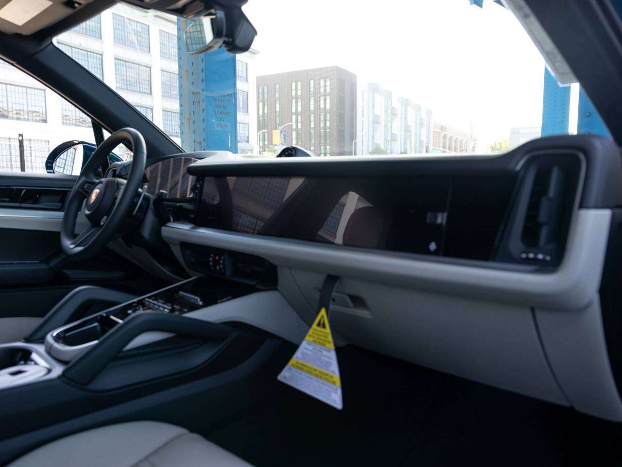 2025 Porsche Cayenne Base