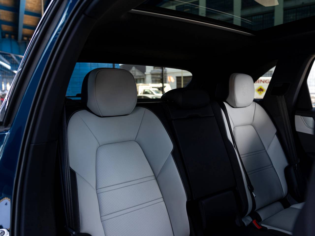2025 Porsche Cayenne Base