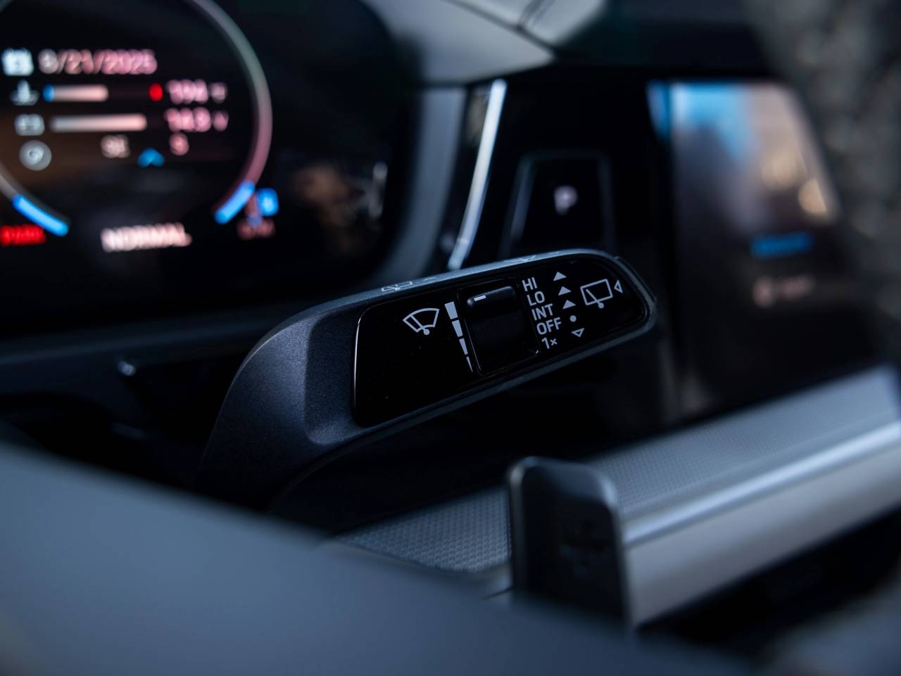 2025 Porsche Cayenne Base