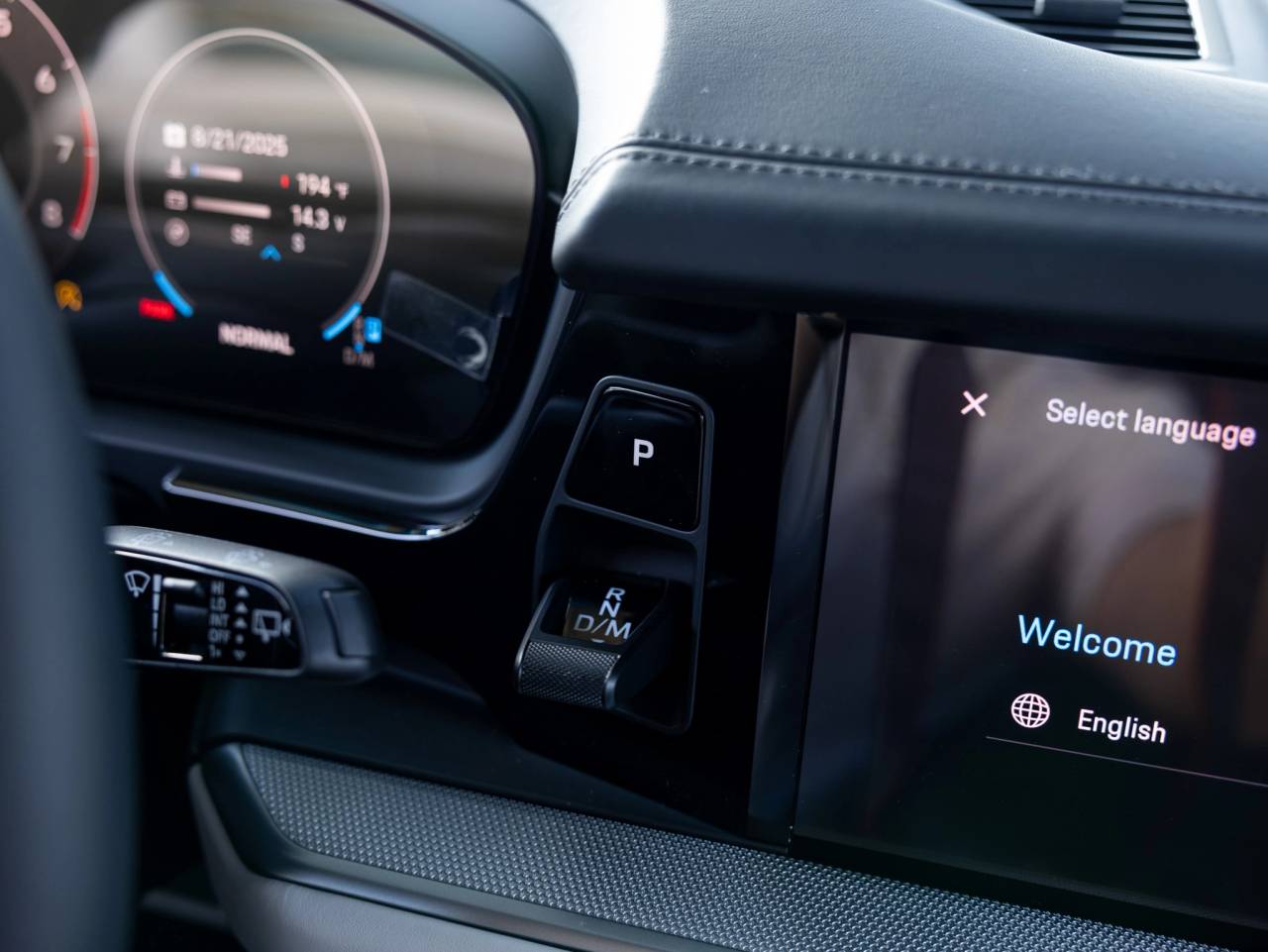 2025 Porsche Cayenne Base