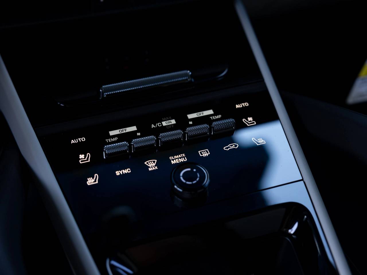 2025 Porsche Cayenne Base