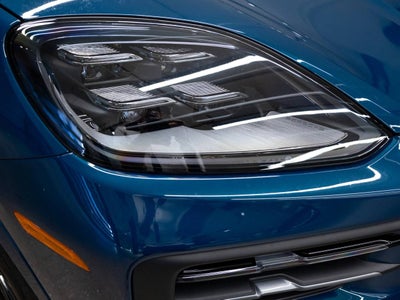 2025 Porsche Cayenne Base