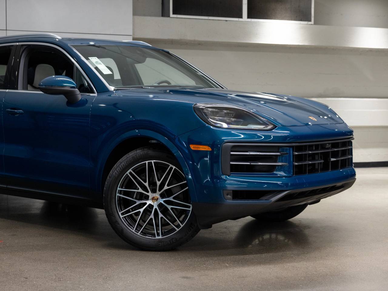 2025 Porsche Cayenne Base