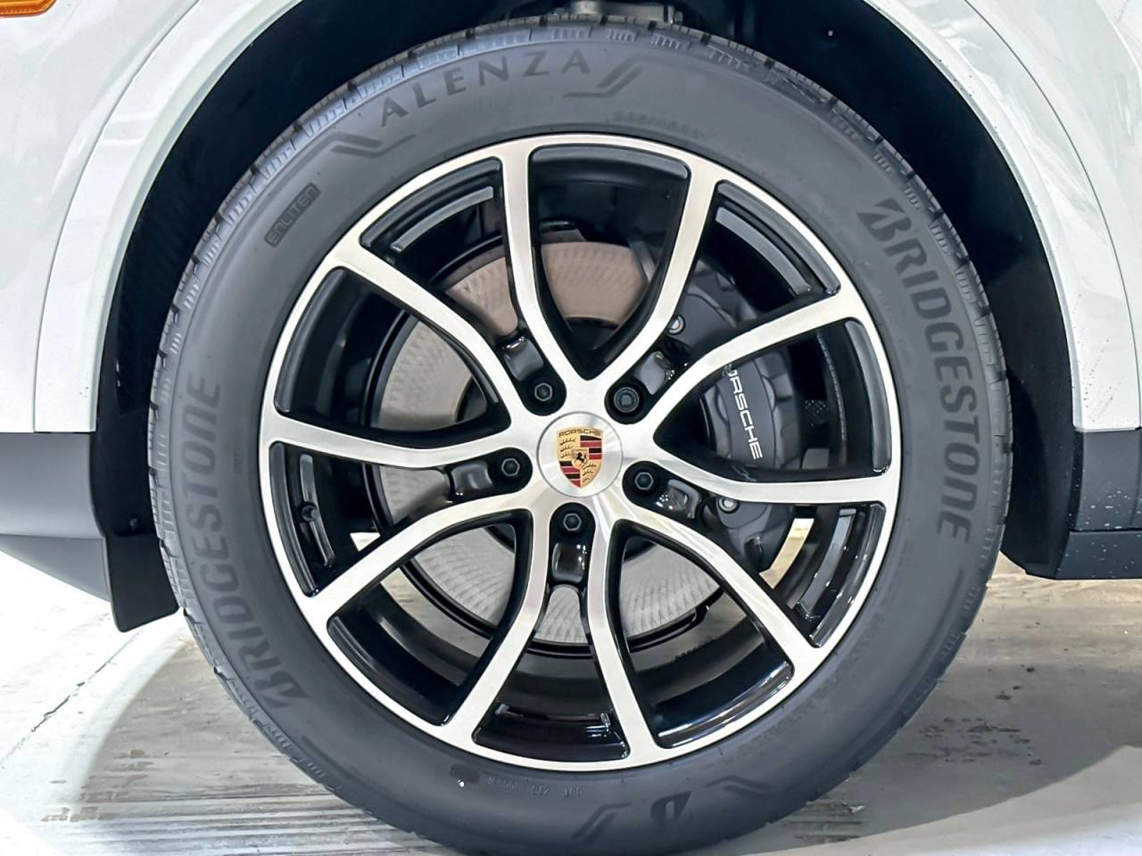 2025 Porsche Cayenne Base