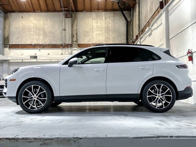 2025 Porsche Cayenne Base