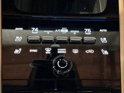 2025 Porsche Cayenne Base