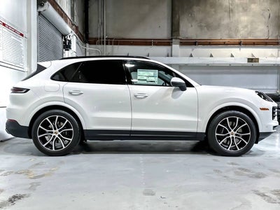 2025 Porsche Cayenne Base