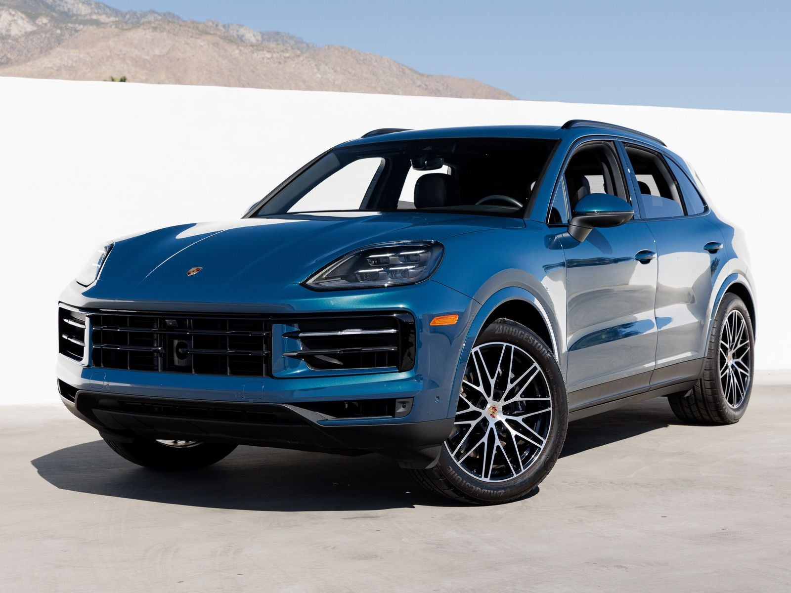 2025 Porsche Cayenne Base