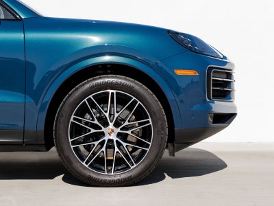 2025 Porsche Cayenne Base