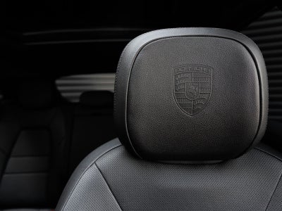 2025 Porsche Cayenne Base