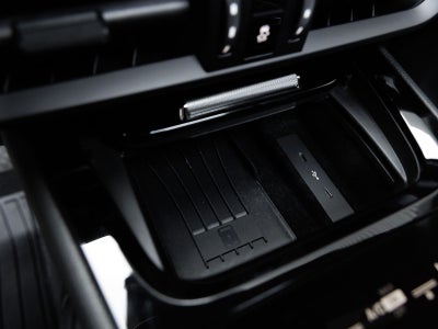 2025 Porsche Cayenne Base
