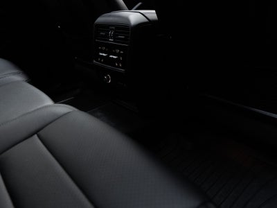 2025 Porsche Cayenne Base
