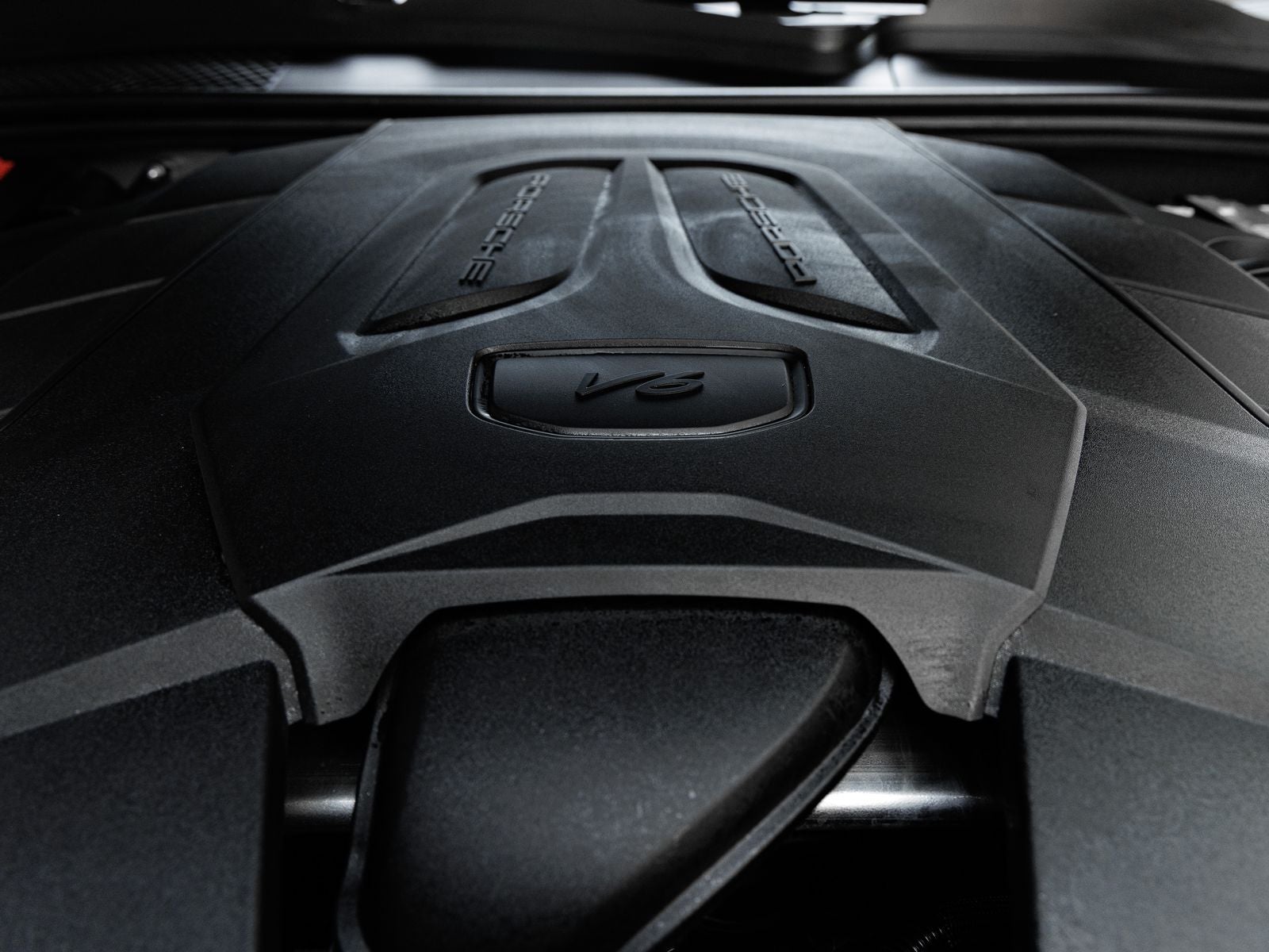 2025 Porsche Cayenne Base