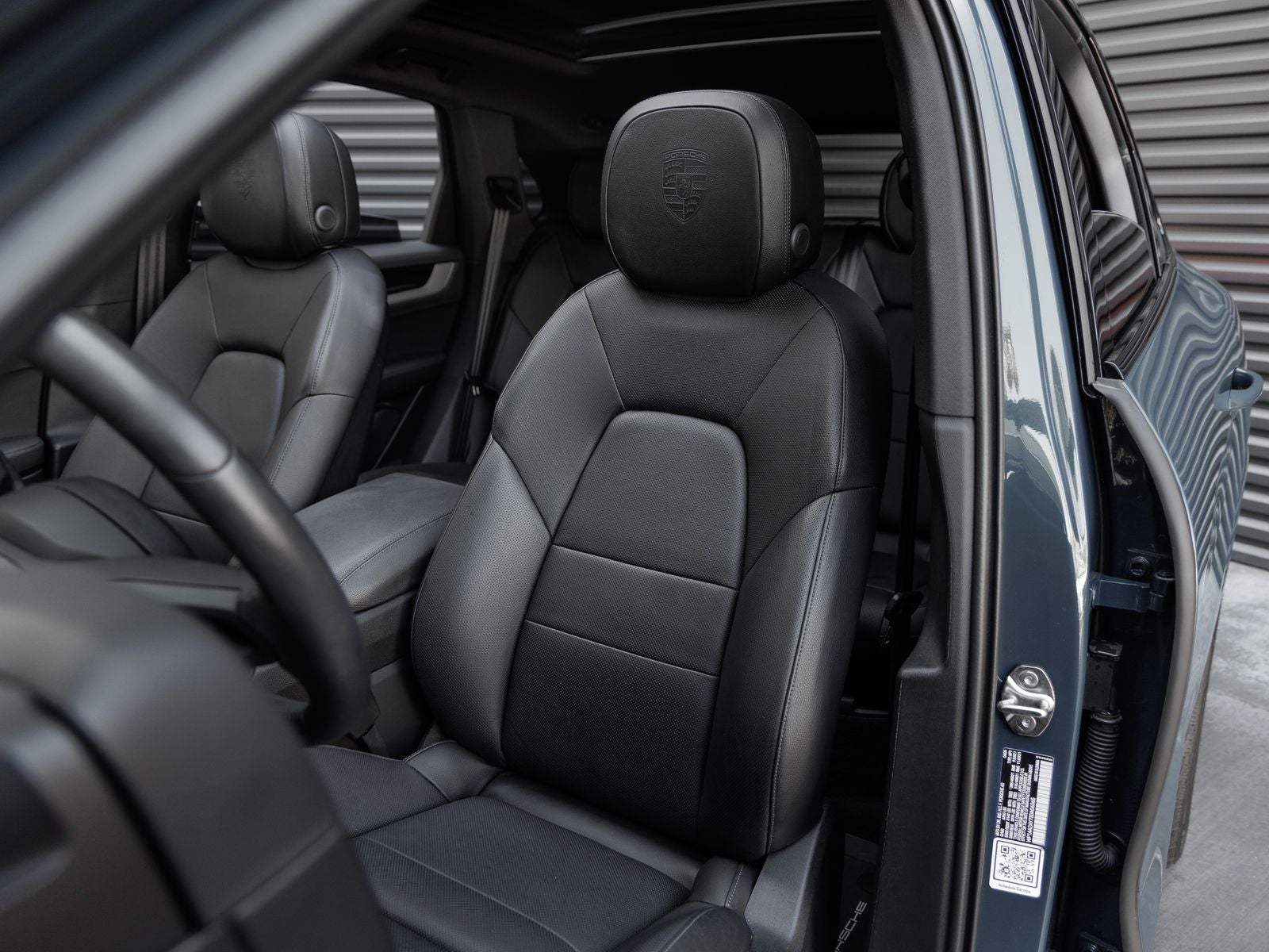 2025 Porsche Cayenne Base