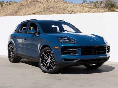 2025 Porsche Cayenne Base