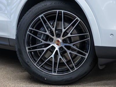 2026 Porsche Cayenne Base
