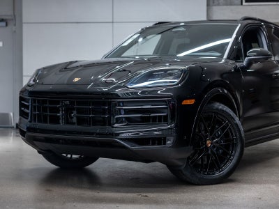 2026 Porsche Cayenne Base