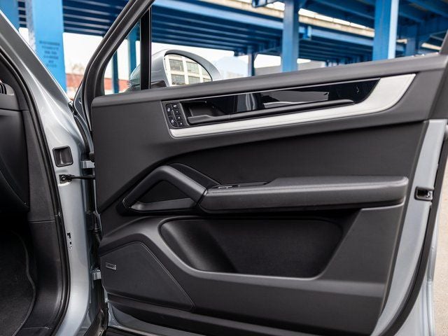 2025 Porsche Cayenne Cayenne