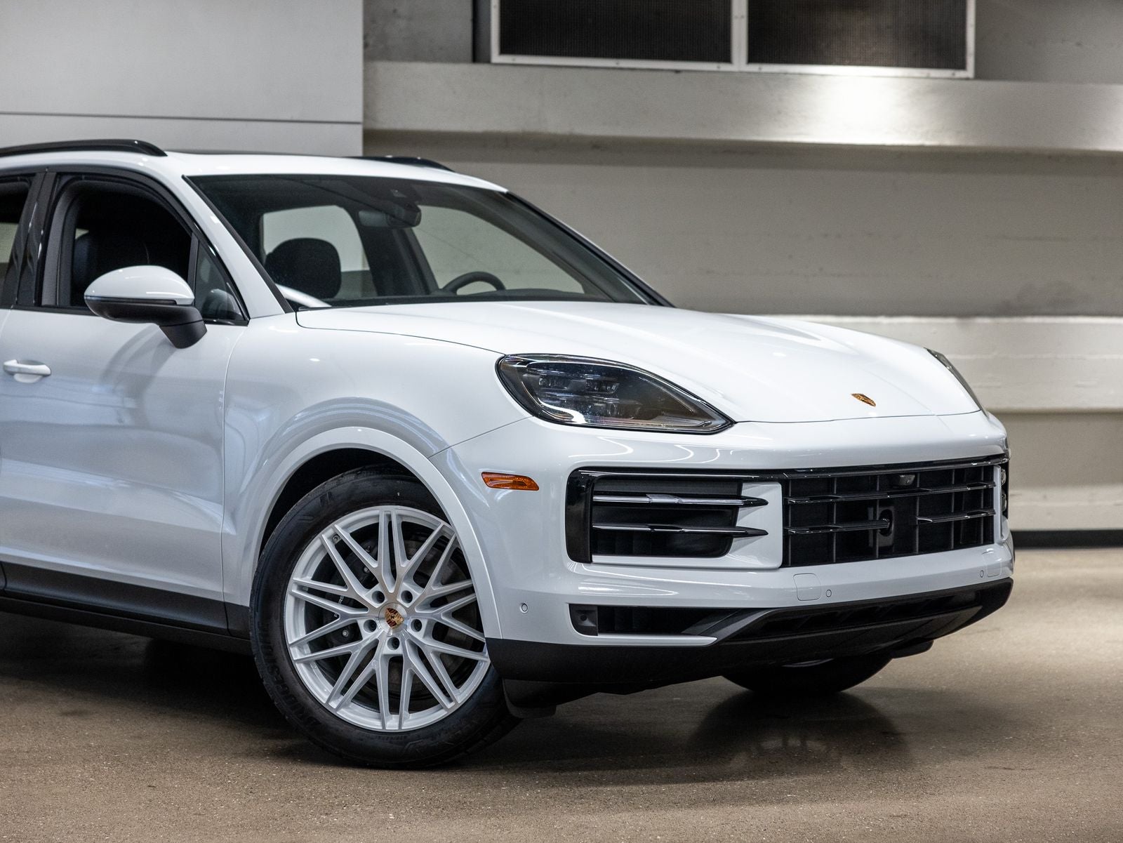 2025 Porsche Cayenne Base