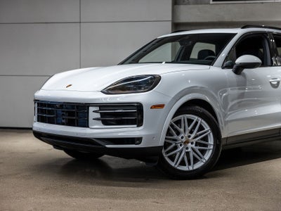 2025 Porsche Cayenne Base