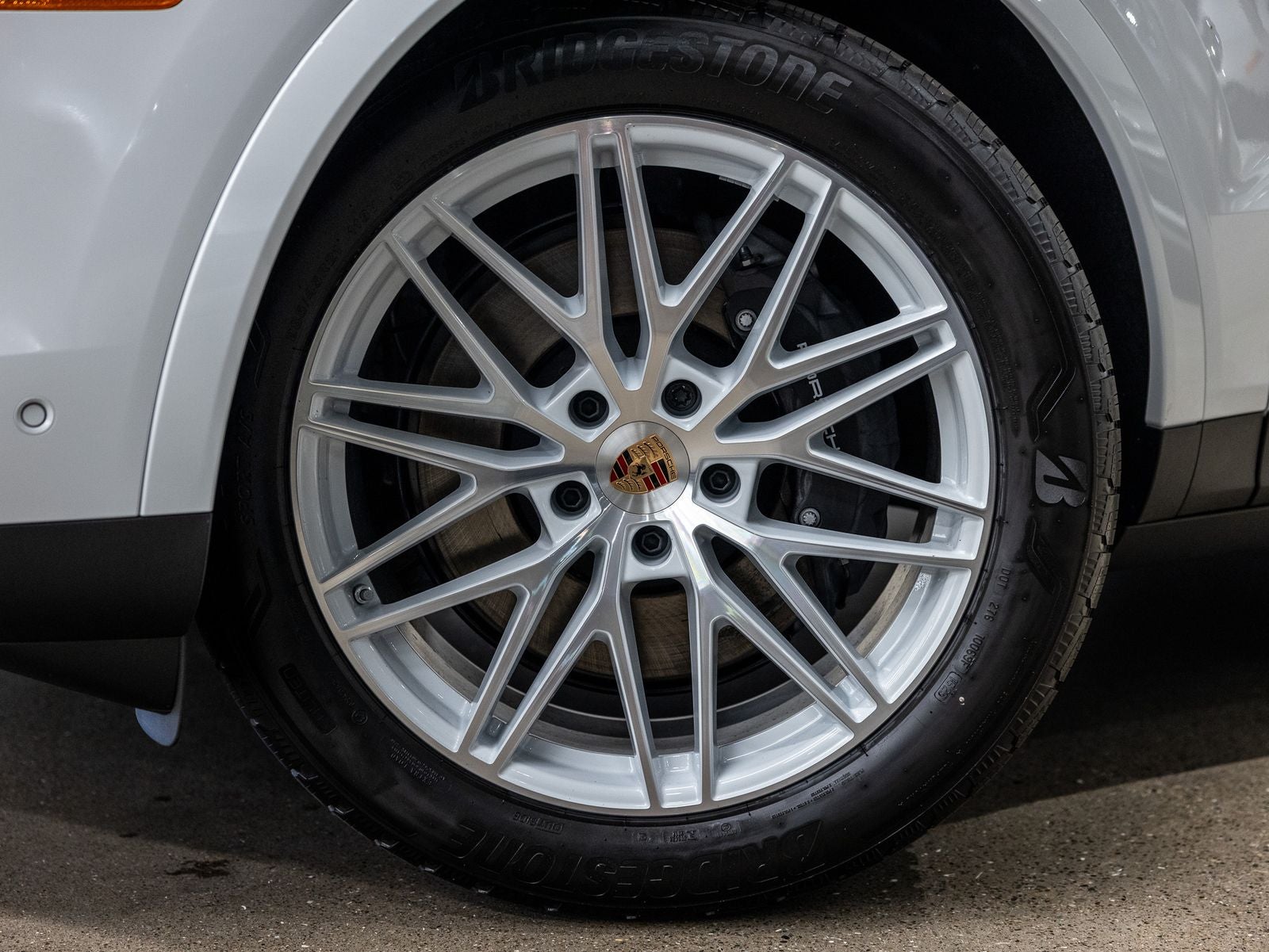 2025 Porsche Cayenne Base